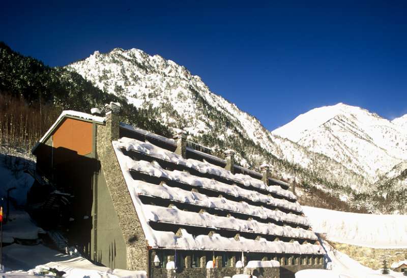 Hotel Atiram Patagonia Arinsal Exterior foto