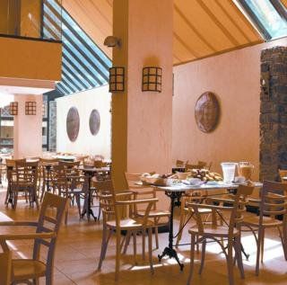 Hotel Atiram Patagonia Arinsal Exterior foto