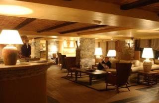Hotel Atiram Patagonia Arinsal Exterior foto